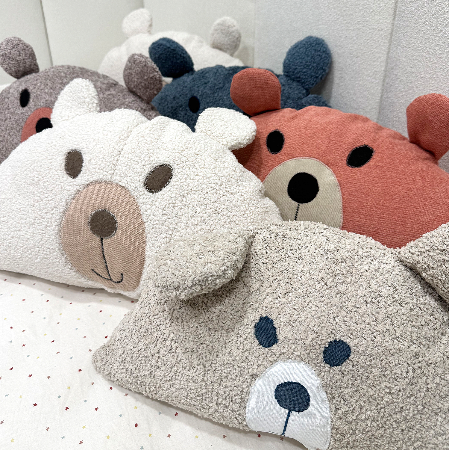 Μαξιλάρι Διακοσμητικό Αρκουδάκι Μπουκλέ Teddy Bear